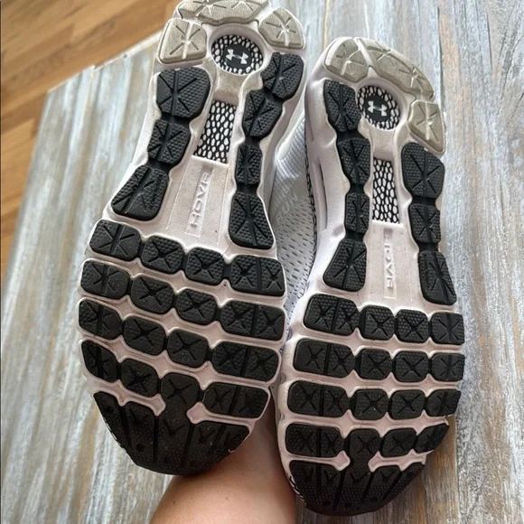 Under Armour HOVR Infinite 2 Running Shoes - Picture 12 of 12